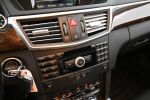 Harmaa Sedan, Mercedes-Benz E – SOZ-393, kuva 25