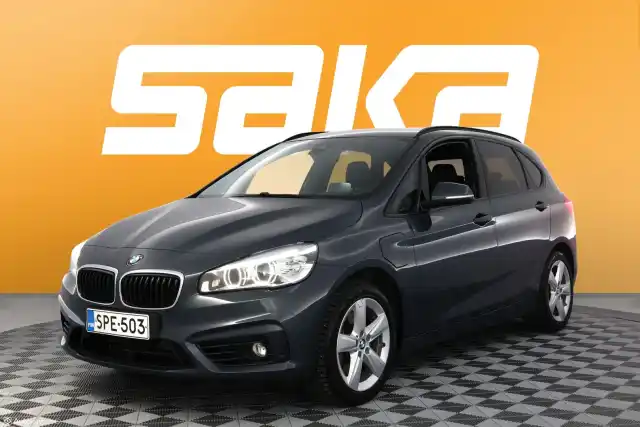 Harmaa Tila-auto, BMW 225 – SPE-503