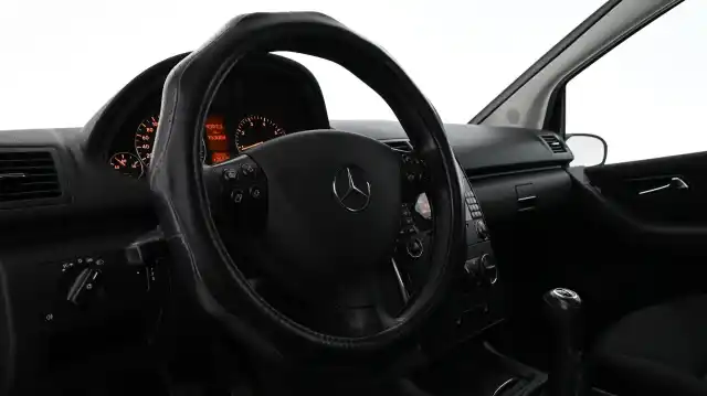 Musta Tila-auto, Mercedes-Benz A – SPI-689