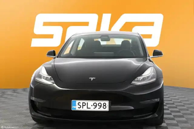 Musta Sedan, Tesla Model 3 – SPL-998