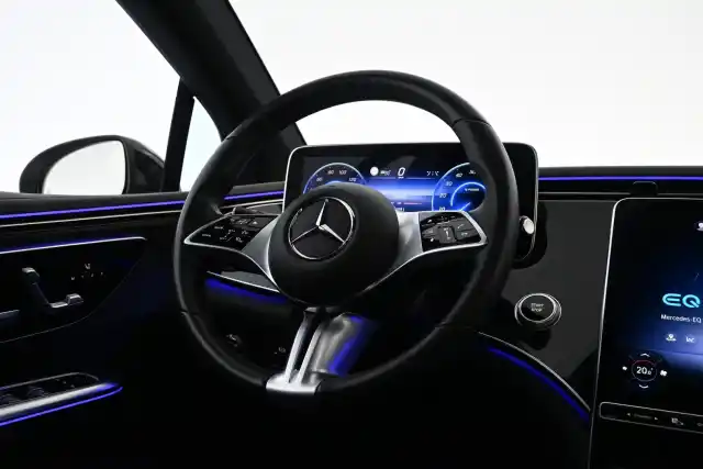 Valkoinen Sedan, Mercedes-Benz EQE – SPN-825