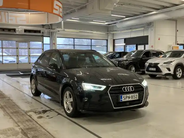 Musta Viistoperä, Audi A3 – SPN-852