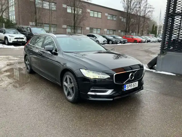 Musta Farmari, Volvo V90 – SPR-501