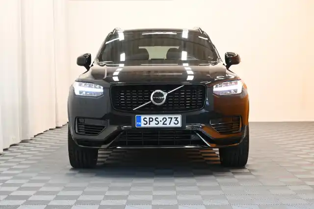 Musta Maastoauto, Volvo XC90 – SPS-273