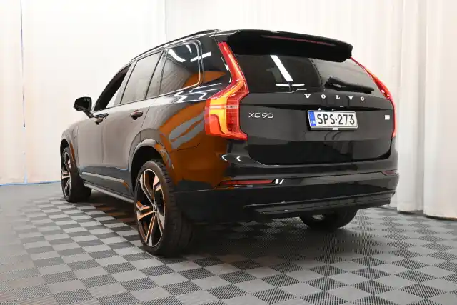 Musta Maastoauto, Volvo XC90 – SPS-273