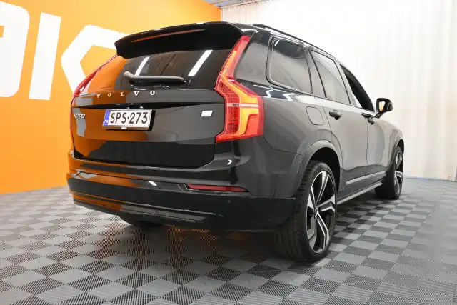 Musta Maastoauto, Volvo XC90 – SPS-273