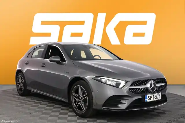 Harmaa Viistoperä, Mercedes-Benz A – SPT-574