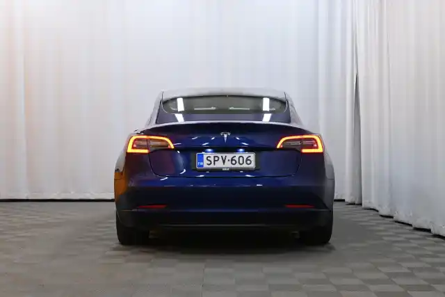 Sininen Viistoperä, Tesla Model 3 – SPV-606