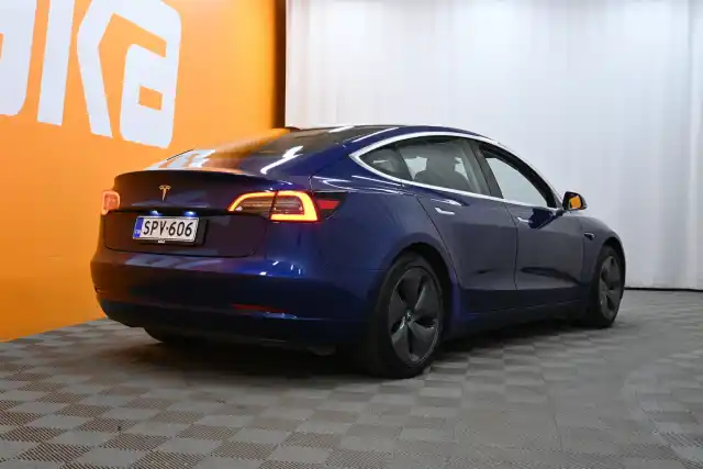 Sininen Viistoperä, Tesla Model 3 – SPV-606