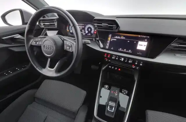 Harmaa Viistoperä, Audi A3 – SPX-487