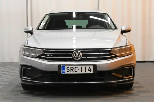 Hopea Farmari, Volkswagen Passat – SRC-114