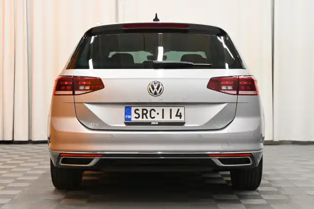 Hopea Farmari, Volkswagen Passat – SRC-114