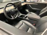 Valkoinen Maastoauto, Tesla Model Y – SRC-984, kuva 2