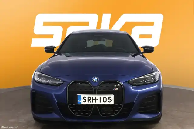 Sininen Sedan, BMW I4 M50 – SRH-105