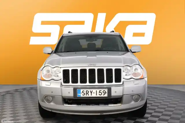 Hopea Maastoauto, Jeep Grand Cherokee – SRY-159