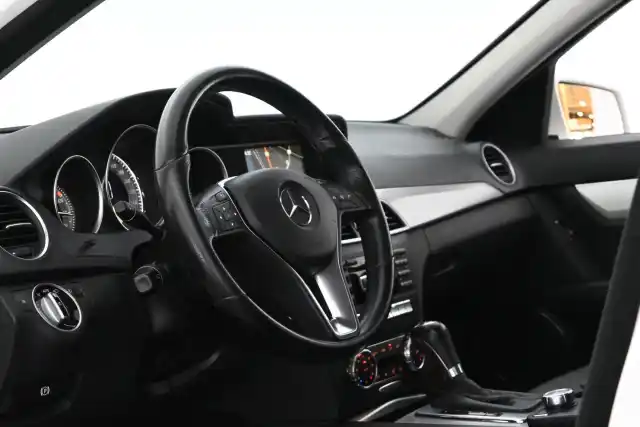  Farmari, Mercedes-Benz C – SRZ-396