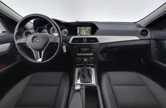 Farmari, Mercedes-Benz C – SRZ-396