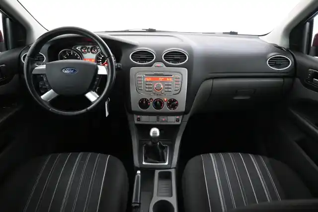 Punainen Viistoperä, Ford Focus – SSY-311