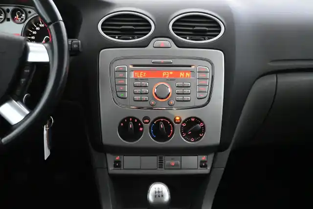 Punainen Viistoperä, Ford Focus – SSY-311