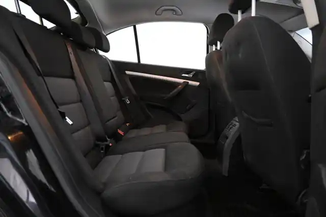 Musta Viistoperä, Skoda Octavia – SSY-466