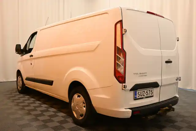 Valkoinen Pakettiauto, Ford Transit Custom – SUZ-575