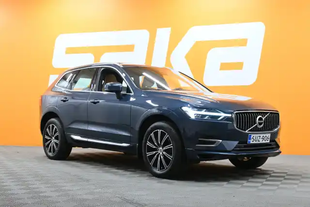 Sininen Maastoauto, Volvo XC60 – SUZ-906