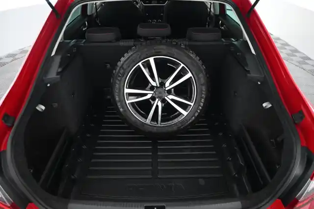 Punainen Viistoperä, Skoda Octavia – SVZ-866