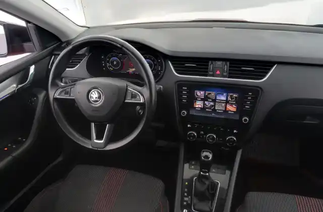 Punainen Viistoperä, Skoda Octavia – SVZ-866