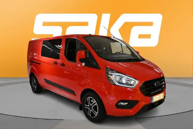 Punainen Pakettiauto, Ford Transit Custom – SXZ-211