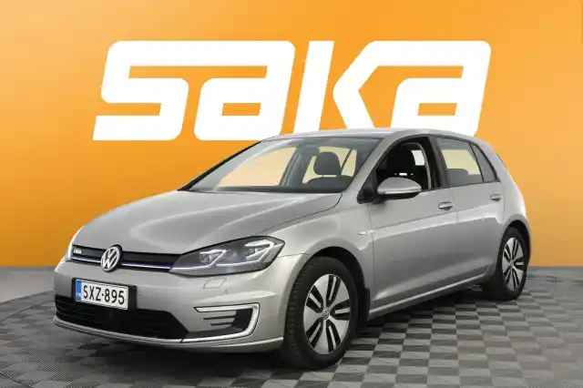 Harmaa Viistoperä, Volkswagen Golf – SXZ-895