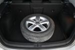 Harmaa Viistoperä, Volkswagen Golf – SXZ-895, kuva 40