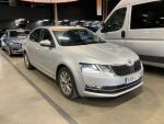 Harmaa Viistoperä, Skoda Octavia – SYR-111, kuva 1