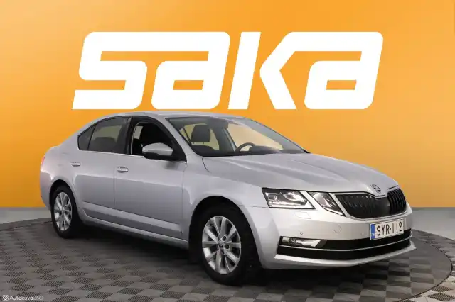 Harmaa Viistoperä, Skoda Octavia – SYR-112