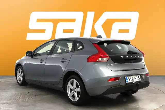 Harmaa Viistoperä, Volvo V40 – SYR-613