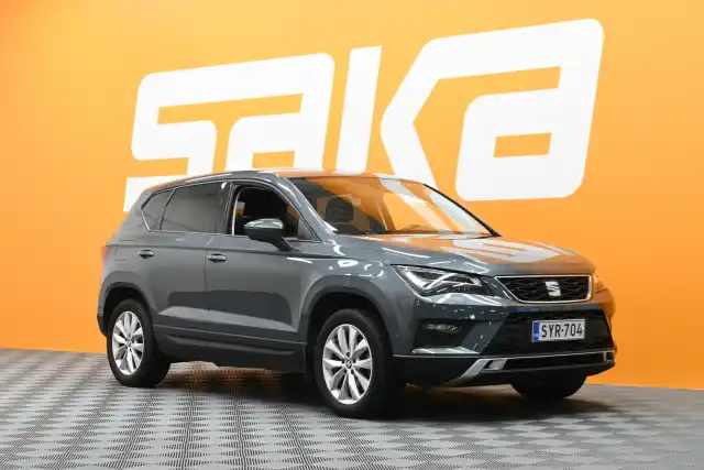 Harmaa Maastoauto, Seat Ateca – SYR-704