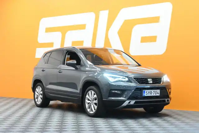 Harmaa Maastoauto, Seat Ateca – SYR-704