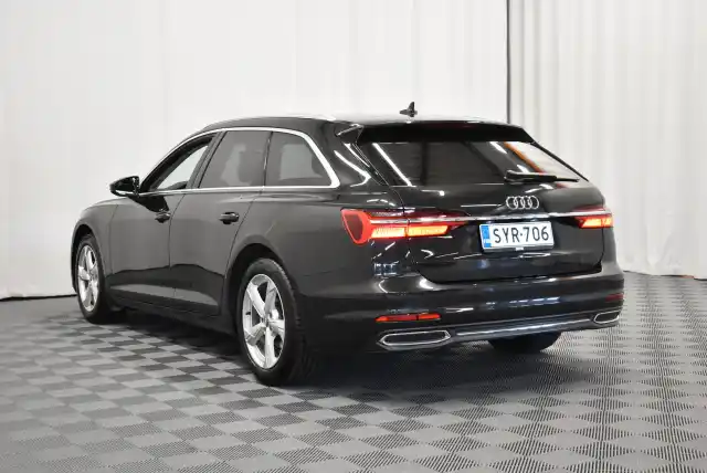 Sininen Farmari, Audi A6 – SYR-706