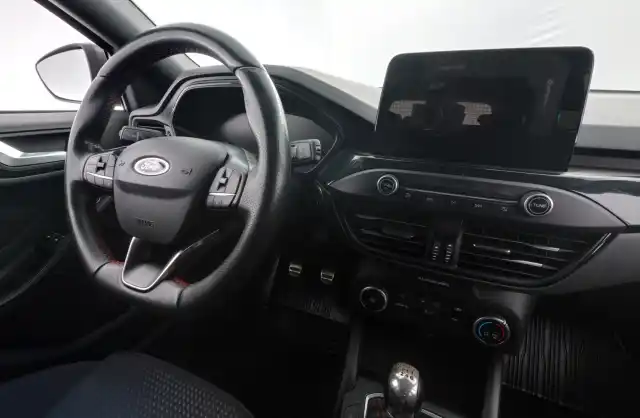 Harmaa Farmari, Ford Focus – SYS-286