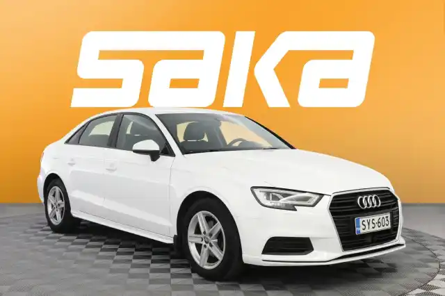 Valkoinen Sedan, Audi A3 – SYS-603