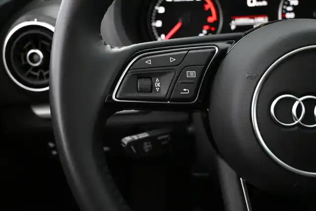Valkoinen Sedan, Audi A3 – SYS-603