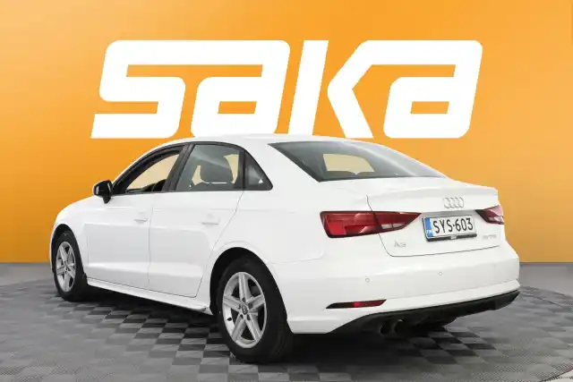 Valkoinen Sedan, Audi A3 – SYS-603