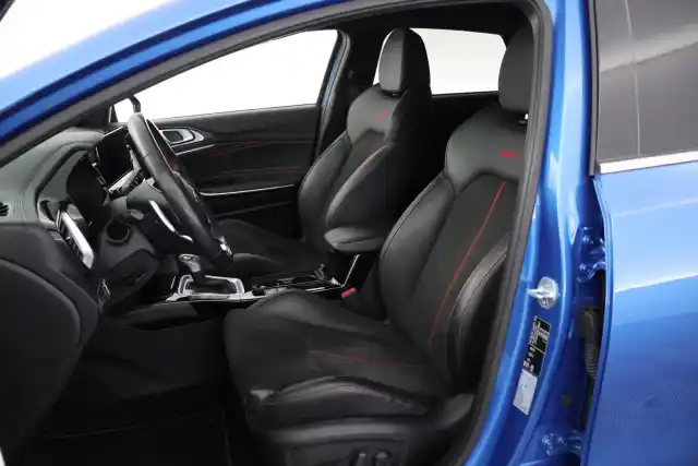 Sininen Farmari, Kia ProCeed – SYV-167