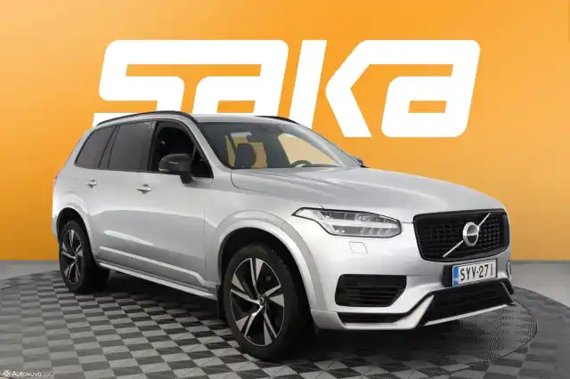 Harmaa Maastoauto, Volvo XC90 – SYV-271