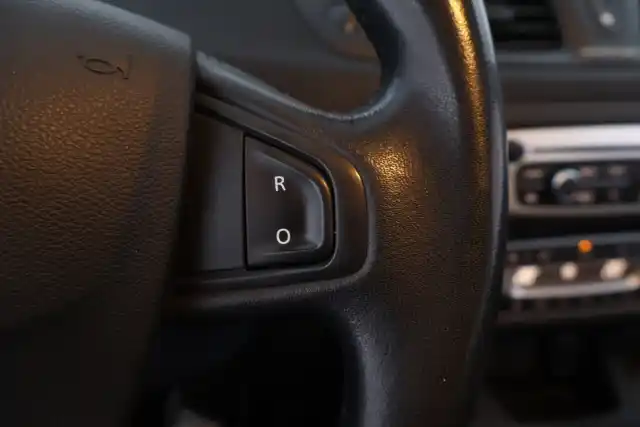 Beige Tila-auto, Renault Scenic – SYX-548