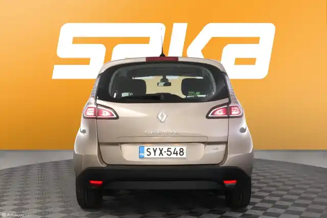 Beige Tila-auto, Renault Scenic – SYX-548