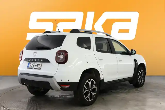 Valkoinen Maastoauto, Dacia Duster – SYZ-492