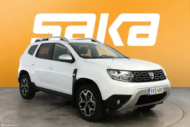 Valkoinen Maastoauto, Dacia Duster – SYZ-492