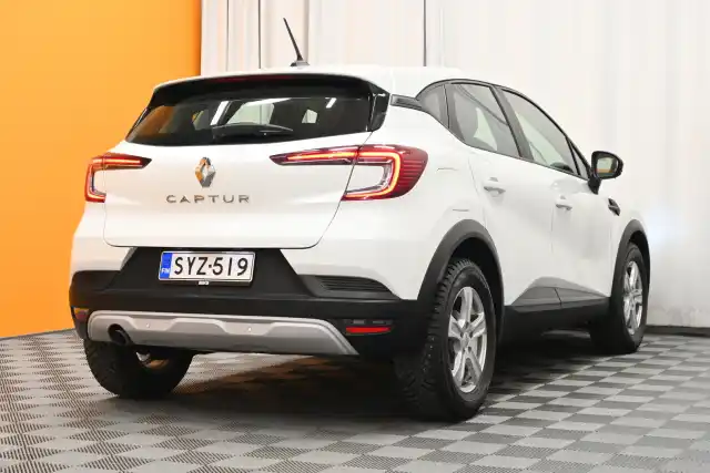 Valkoinen Viistoperä, Renault Captur – SYZ-519