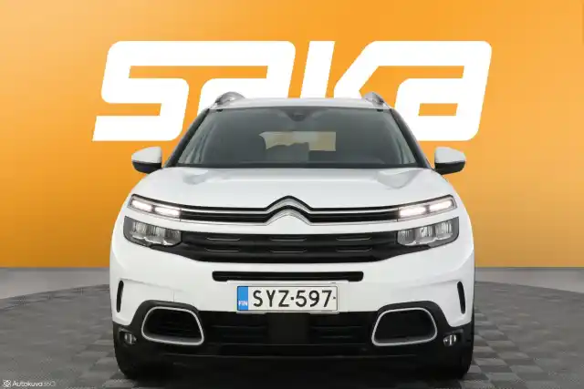 Valkoinen Maastoauto, Citroen C5 Aircross – SYZ-597