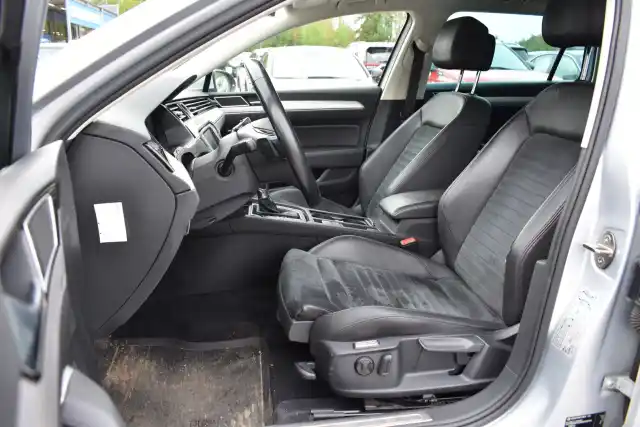 Hopea Farmari, Volkswagen Passat – SZA-161